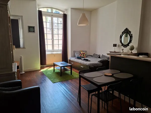Vaste studio quartier historique