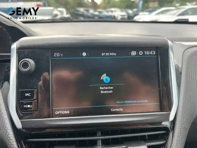 Peugeot 2008 puretech 82ch bvm5 — photo 16