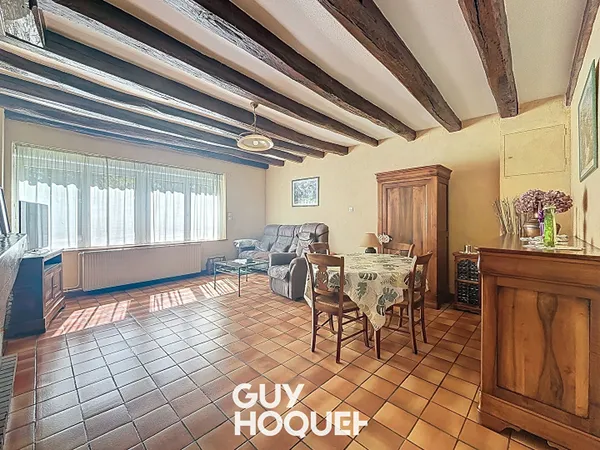 Charmante Maison à vendre de 3 Chambres, Possibilité logement indépendant, Dépendances - 71570 LA CH