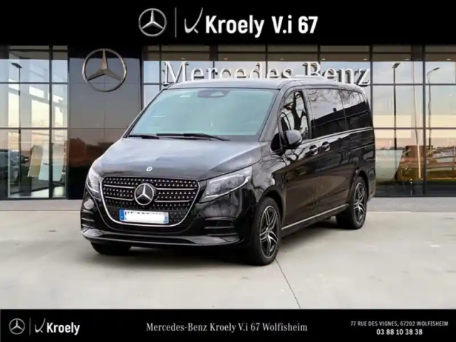 Mercedes Cla 300 d amg line long 8places — photo 57
