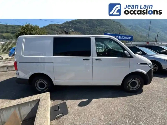 Volkswagen Transporter 6.1 van l1h1 2.0 tdi 150 bvm6 4motion — photo 4