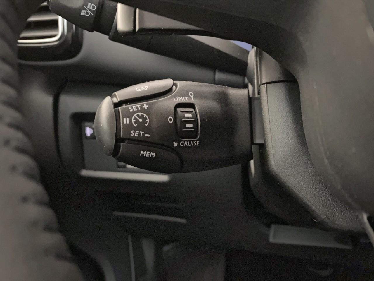 Citroën C5 Aircross hybride 145 e-dcs6 max — photo 20