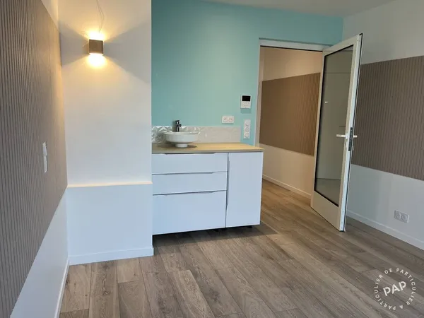 Bureau 19 m²