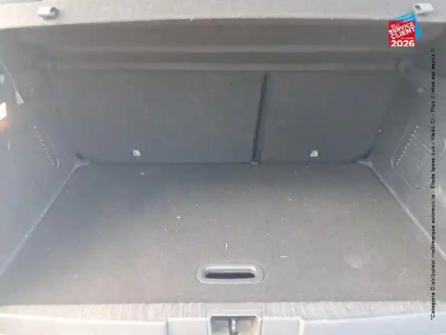 Renault Captur 1.5 dci 90ch energy intens euro6c — photo 29