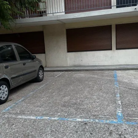 Place de parking à louer