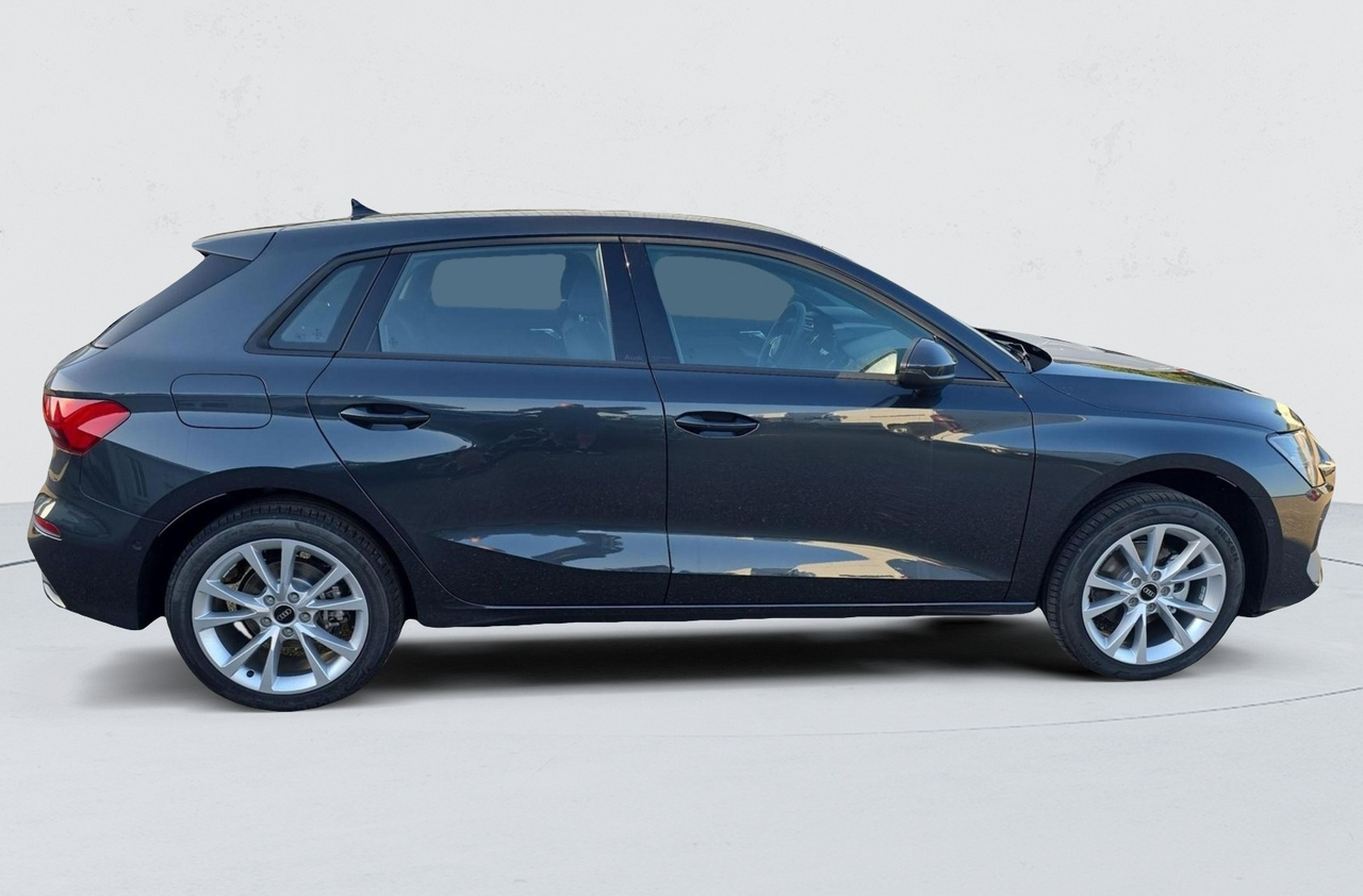Audi A3 Sportback — photo 6