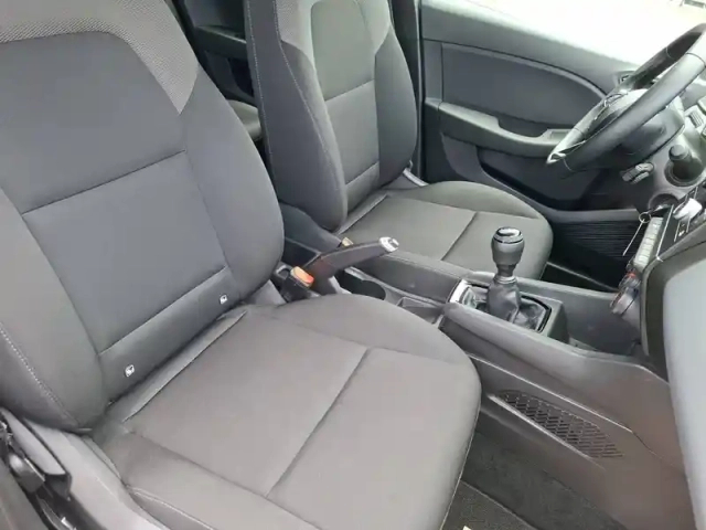 Renault Clio sce 65 — photo 12