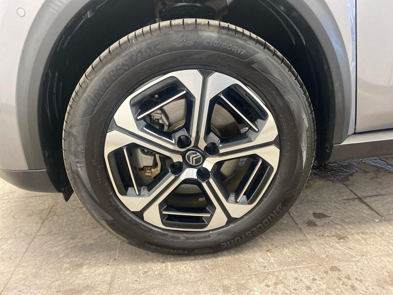 Citroën C3 Aircross hybride 136 ch aut max — photo 11