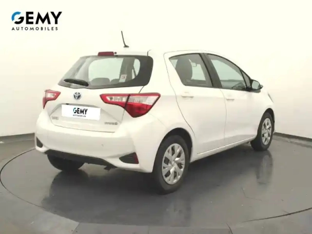 Toyota Yaris hybride pro 100h — photo 63
