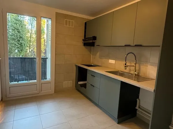 Appartement 4 pièces 81 m²