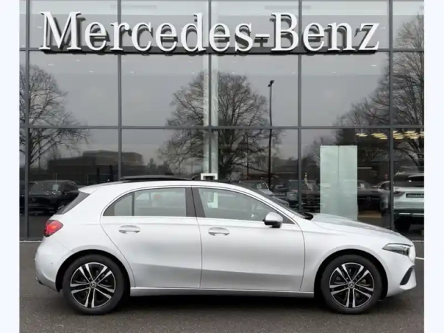 Mercedes Classe A a 200 compacte — photo 6
