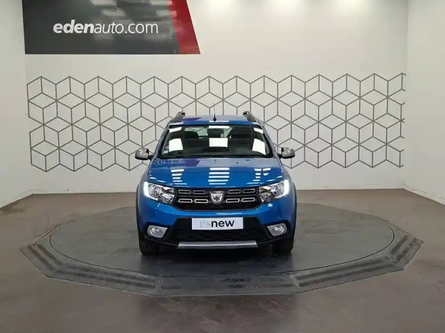 Dacia Sandero sce 75 — photo 8