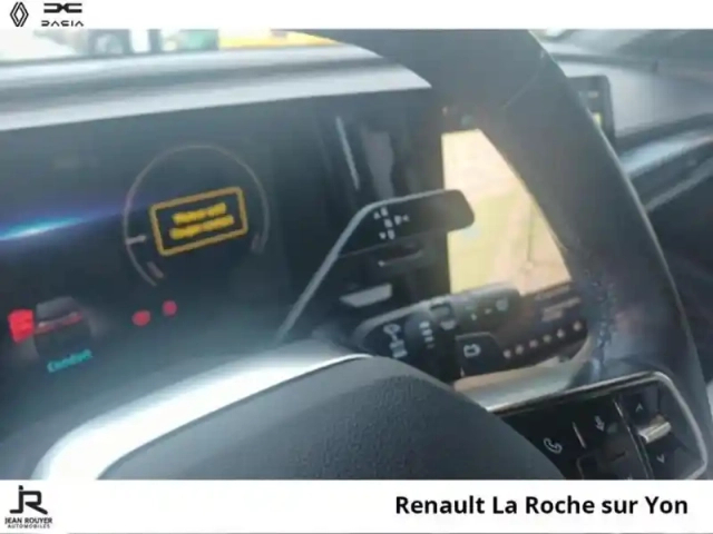 Renault Megane e-tech electric ev60 220ch iconic optimum charge — photo 6