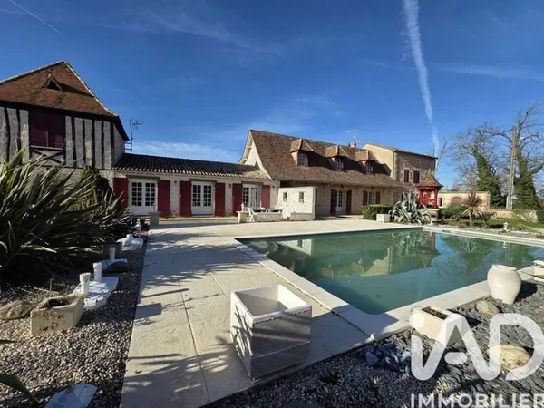 Demeure 18 pièces 654 m²