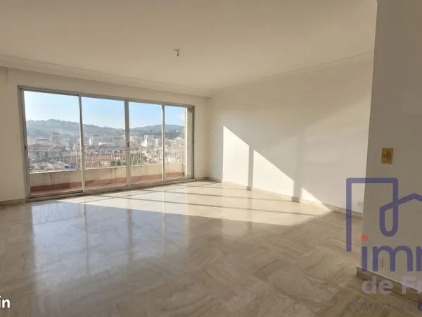 Appartement 4 pièces 97 m²