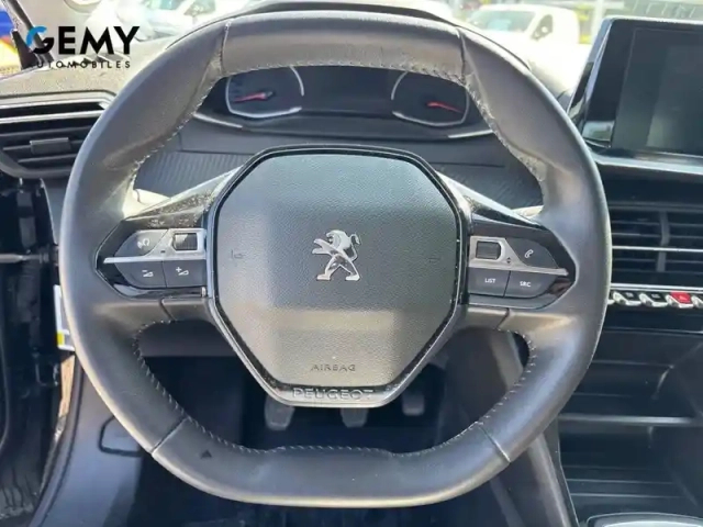 Peugeot 2008 puretech 100 s&amp;s bvm6 — photo 13