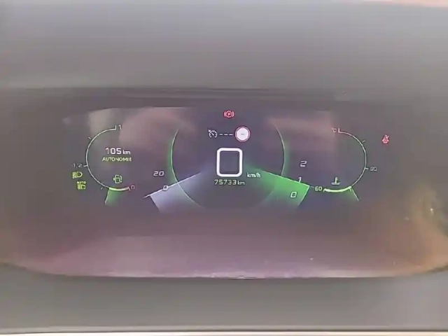 Peugeot 2008 puretech 130 s&amp;s bvm6 — photo 6