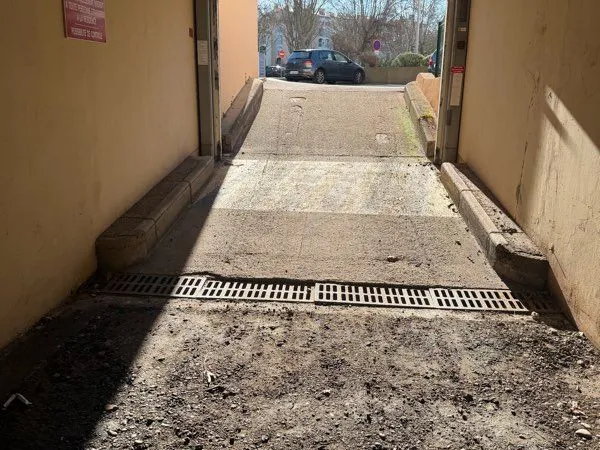 Garage à vendre