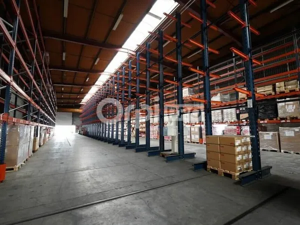 Local d'activité 3480 m²