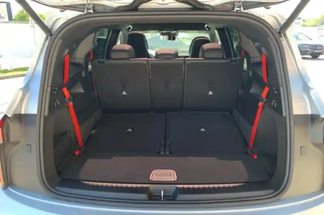 Mercedes Glb 250+ eq — photo 9