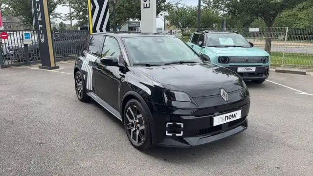 Renault 5 renault  e-tech electrique 120 ch autonomie urbaine — photo 7
