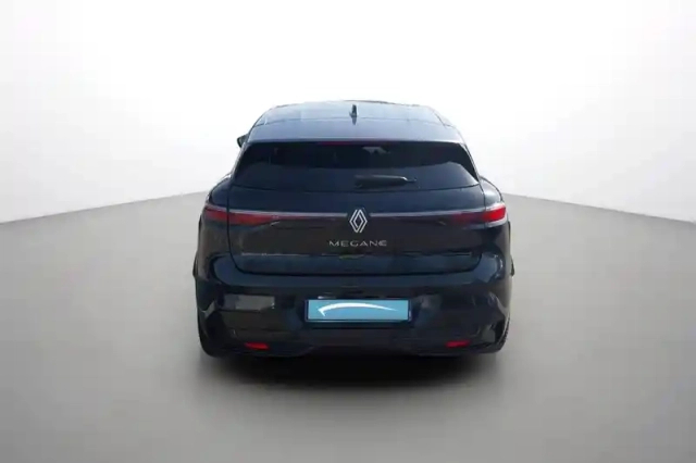 Renault Megane e-tech ev60 220 ch super charge — photo 5