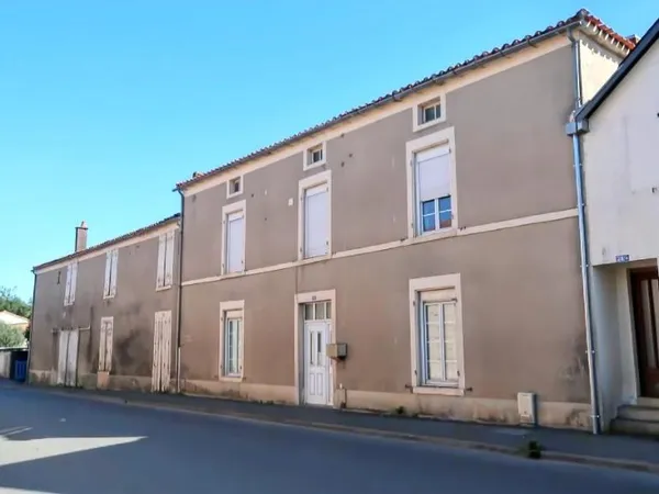Maison 225 m²