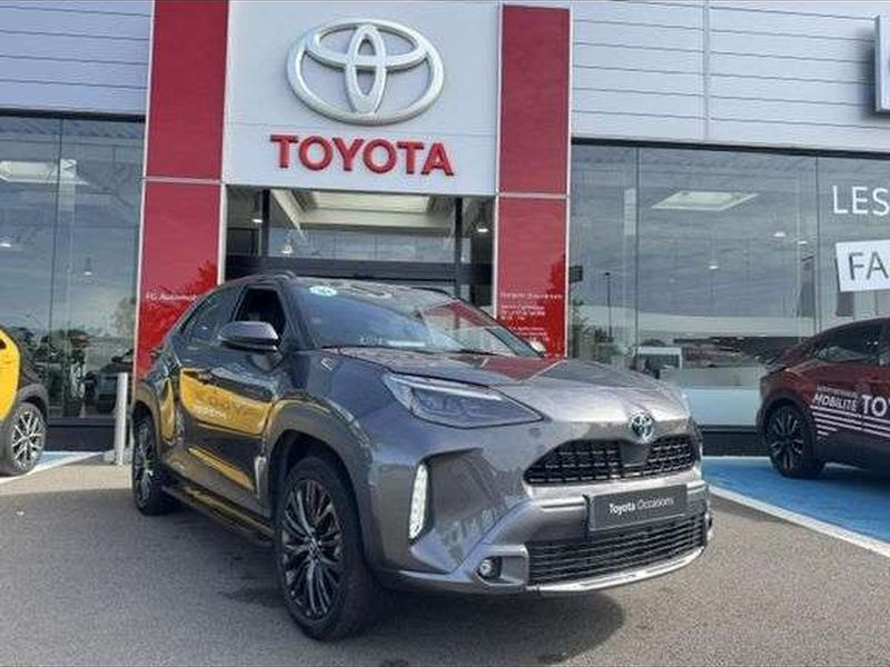 Toyota YARIS CROSS Toyota Yaris Cross 116h Trail Toit Pano Pack Techno + marchepieds MY22 — photo 1