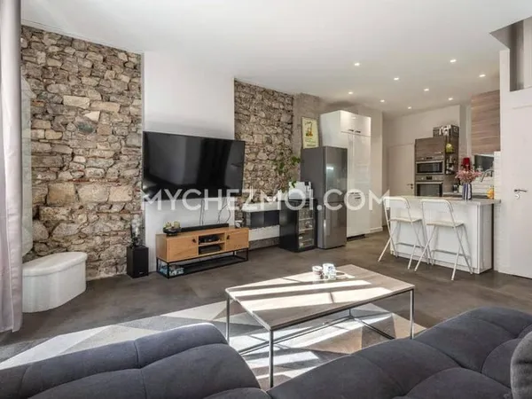Appartement 4 pièces 93 m²