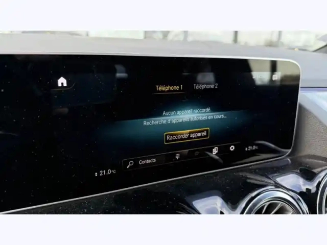 Mercedes Gla 200 d amg line — photo 73