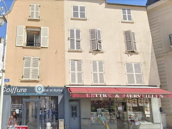 Boutique 64 m²