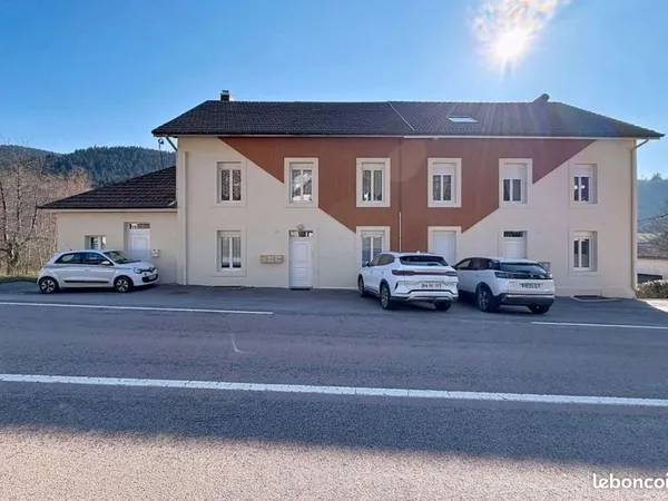 Appartement F3 meublé de 61m2 rez-de-chaussée - La Bresse - 112500