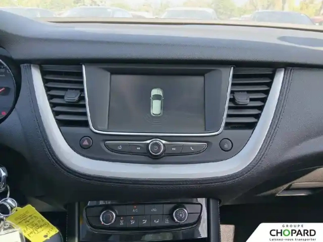 Opel Grandland X 1.2 turbo 130 ch — photo 16