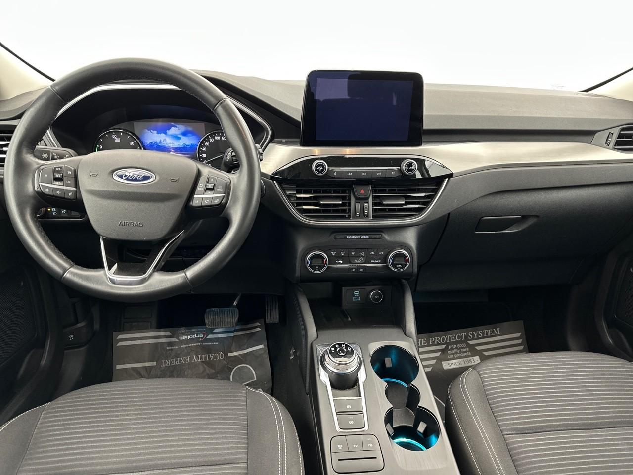 Ford Kuga 2.5 duratec 225 ch powersplit phev e-cvt s&s titan — photo 11