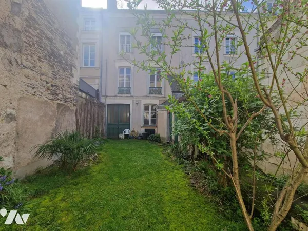 Maison 9 pièces 190 m²