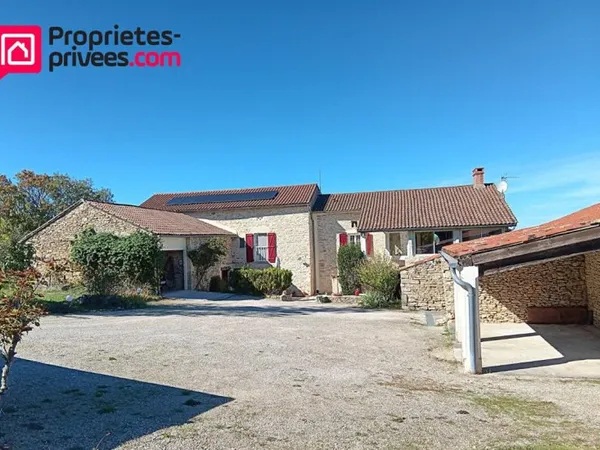 Maison familiale à 5 min de Cahors sur plus de 20 000 m² de terrain