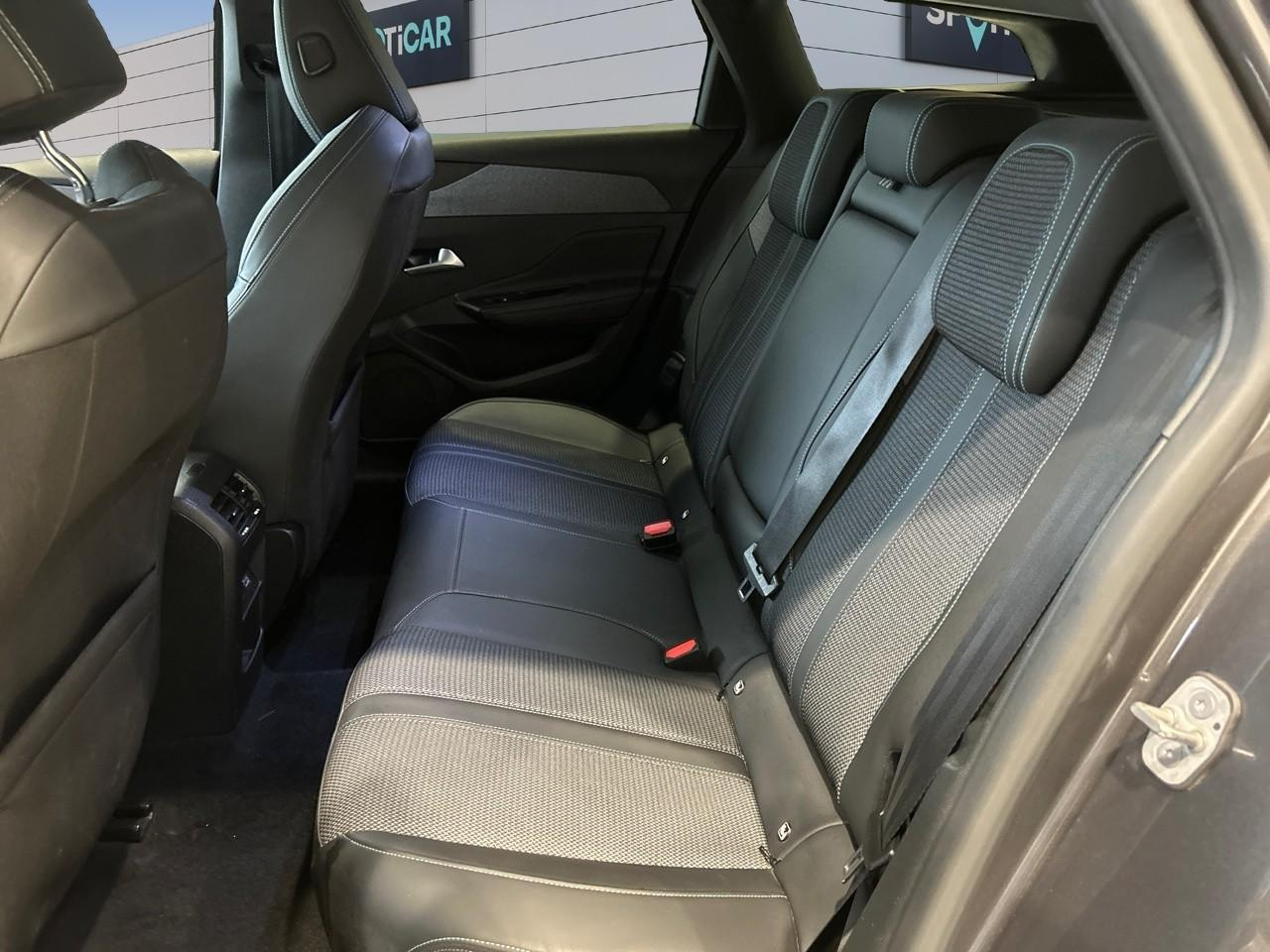 Peugeot 308 sw 1.2 puretech 130ch s&s allure eat8 — photo 10