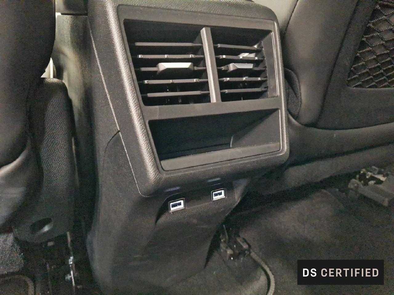 Ds Ds 7 crossback bluehdi 130 eat8 etoile — photo 16