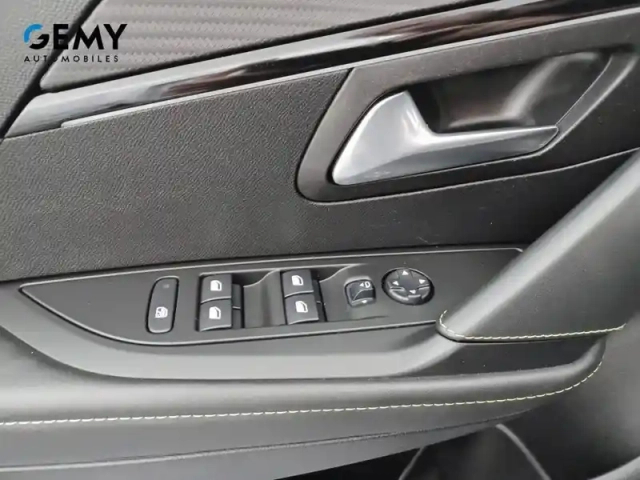Peugeot 208 electrique 50 kwh 136ch — photo 31