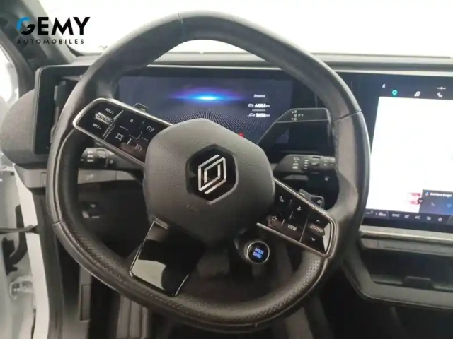 Renault Megane e-tech ev60 220 ch optimum charge — photo 43