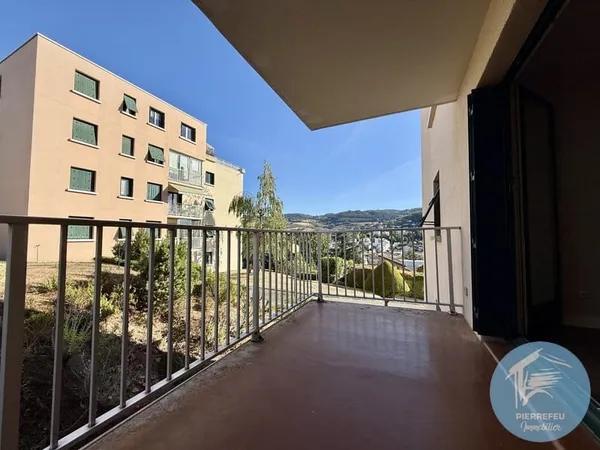 TARARE - T3 AVEC BALCON & GARAGE