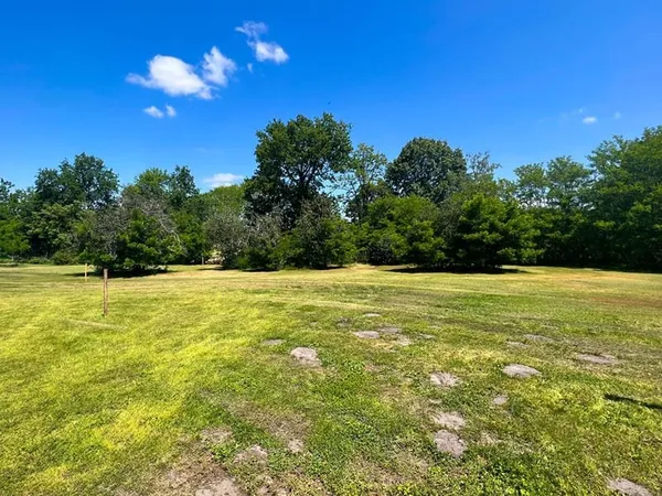 Terrain 1686 m²