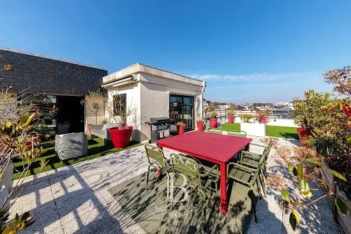 Appartement 5 pièces 130 m²