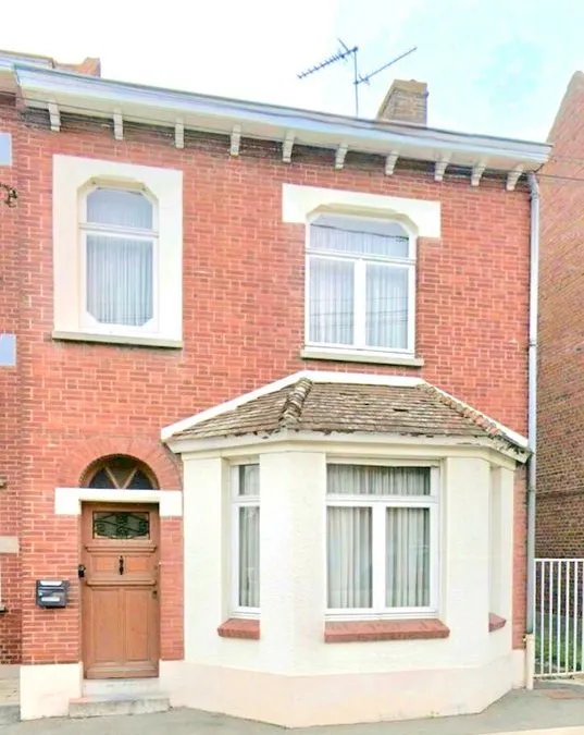 Photo 1