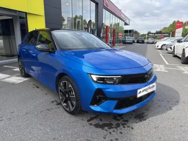 Opel Astra electric 156ch gs pk ultimate — photo 3