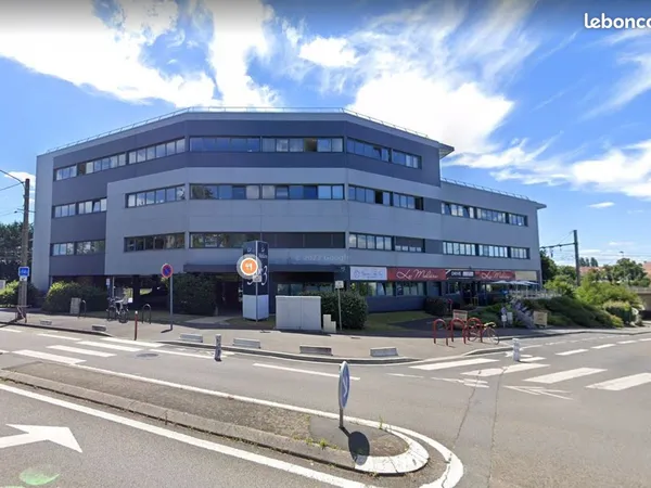 Local 45 m² Le Mans