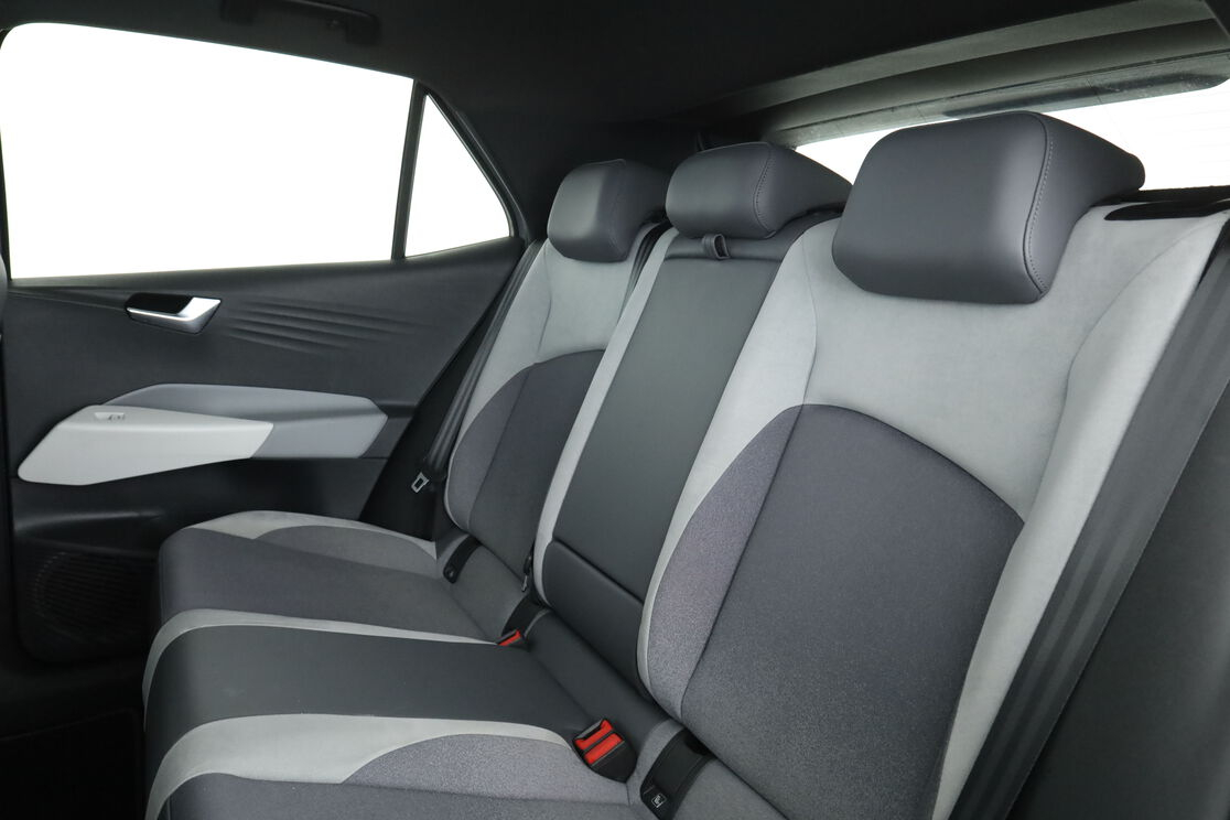 Volkswagen ID.3 Pro Performance Tech 62 kWh — photo 13