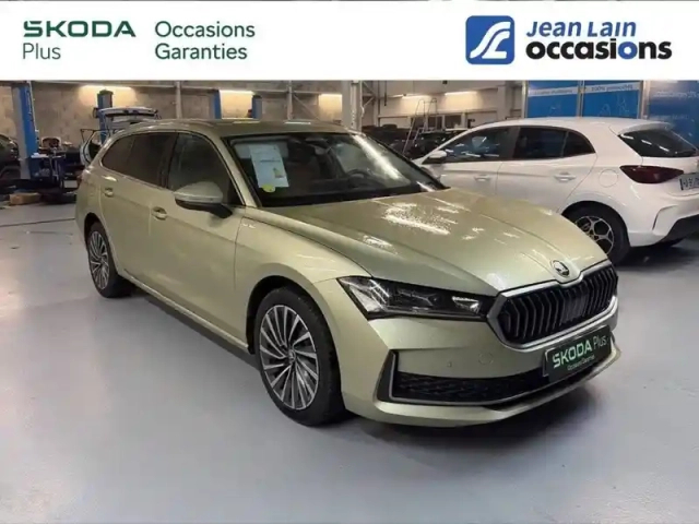 Skoda Superb combi 2.0 tdi 150 ch scr dsg7 — photo 62