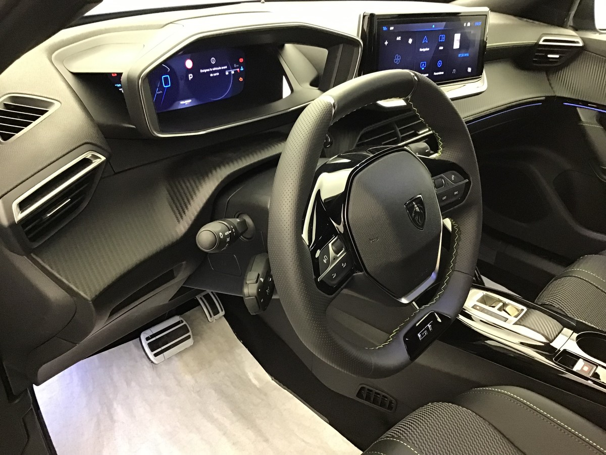 Peugeot 2008 — photo 10