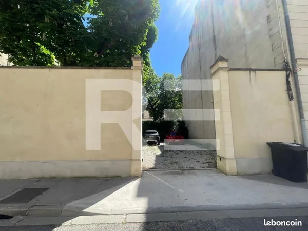 Terrain 255 m² Nimes